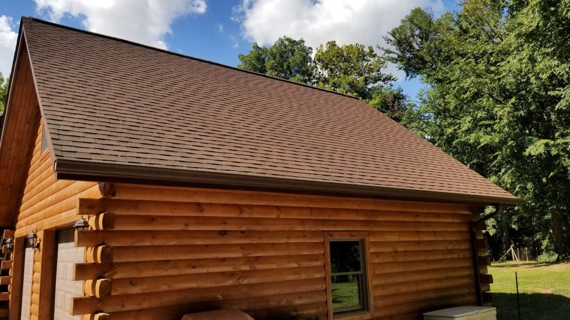 Roof Cleaning To Remove Algae (after)